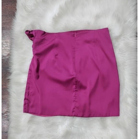 Superdown Twee With Bow Detail Pink Satin Mini Rissa Wrap Skirt Size Medium - Picture 5 of 13